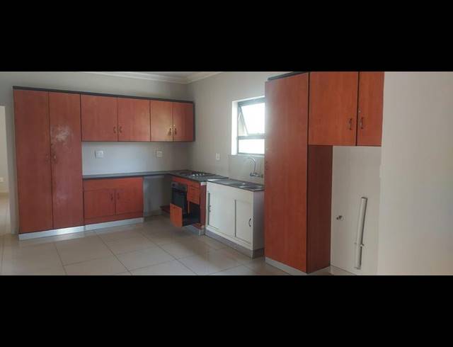 3 BEDROOM PROPERTY TO RENT IN ERASMIA